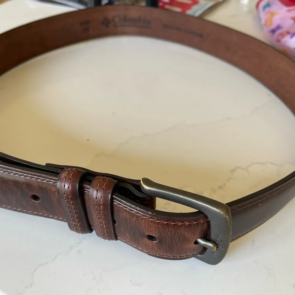 NEW! Men's Casual Leather Belt Columbia Sportswear Co.  Size 38